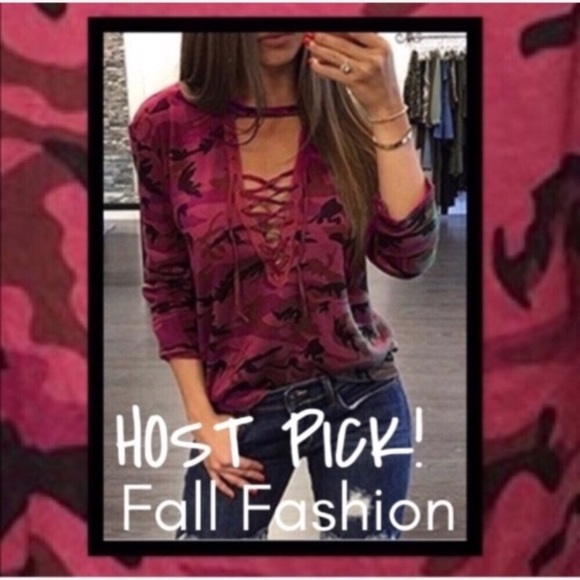 Tops - 1 MEDIUM LEFT!!! RED CAMO LACE UP CHOKER TOP! NWOT